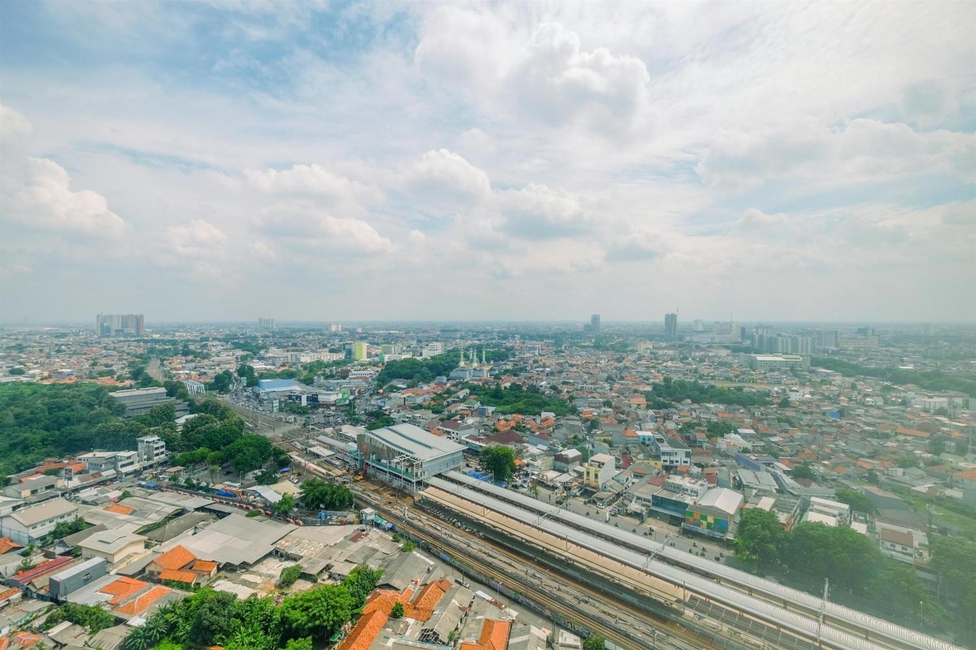 And Cozy At Patraland Urbano By Travelio Apartemen *