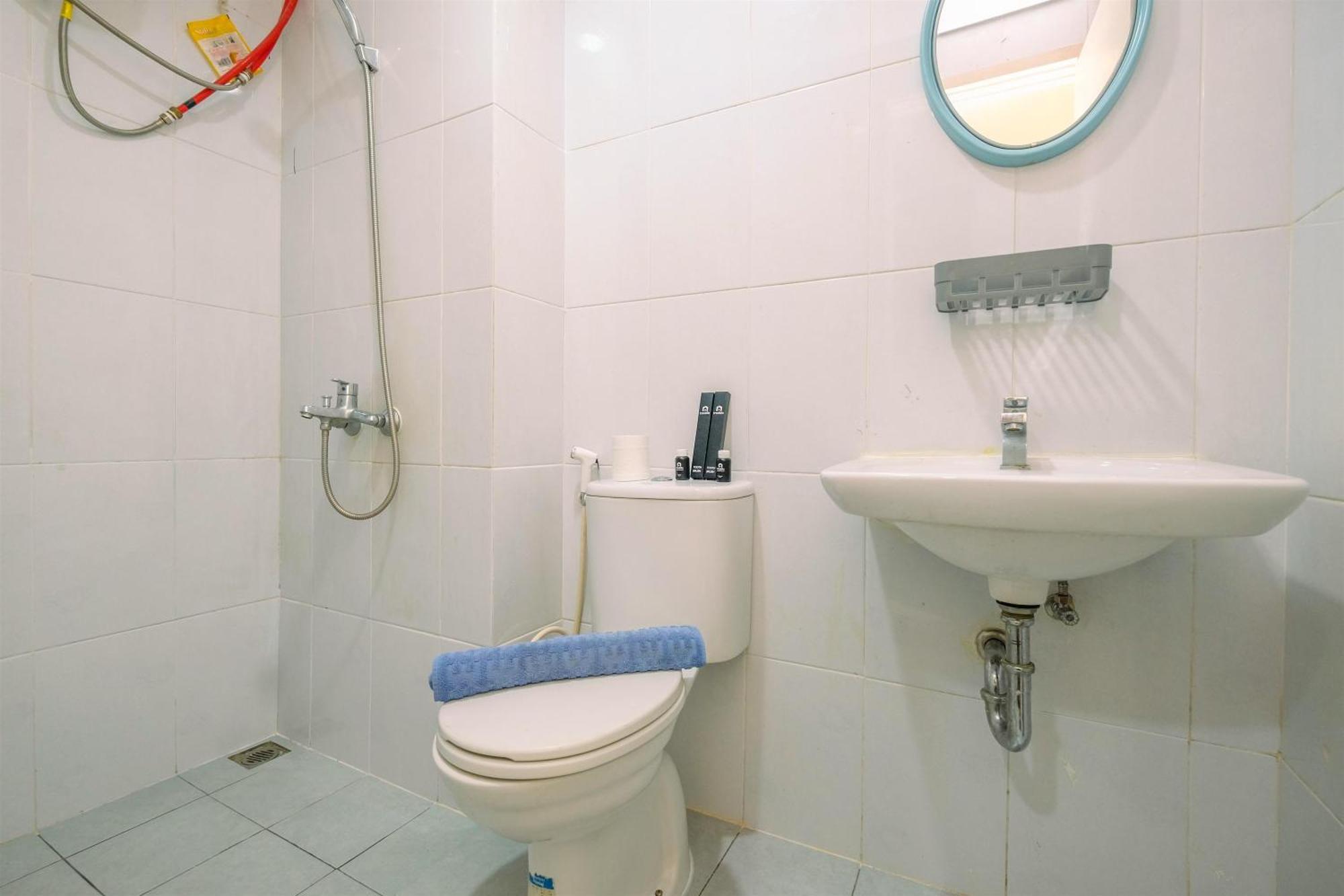 And Cozy At Patraland Urbano By Travelio Apartemen Bekasi